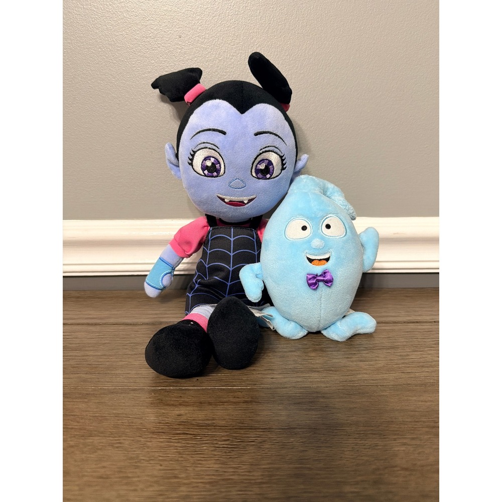 Disney Jr.'s Vampirina and‎ Demi Plush Set